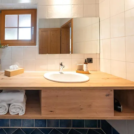 Dorfchalets - Berta Inkl Tauern Therme Eintritt & Sommerkarte Prázdninový dům