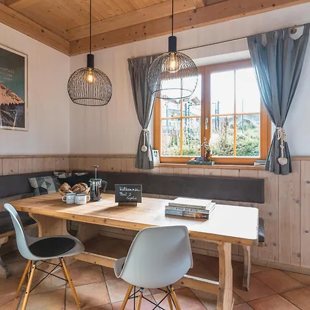 Dorfchalets - Berta Inkl Tauern Therme Eintritt & Sommerkarte * Kaprun