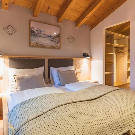 Prázdninový dům Dorfchalets - Berta Inkl Tauern Therme Eintritt & Sommerkarte Kaprun