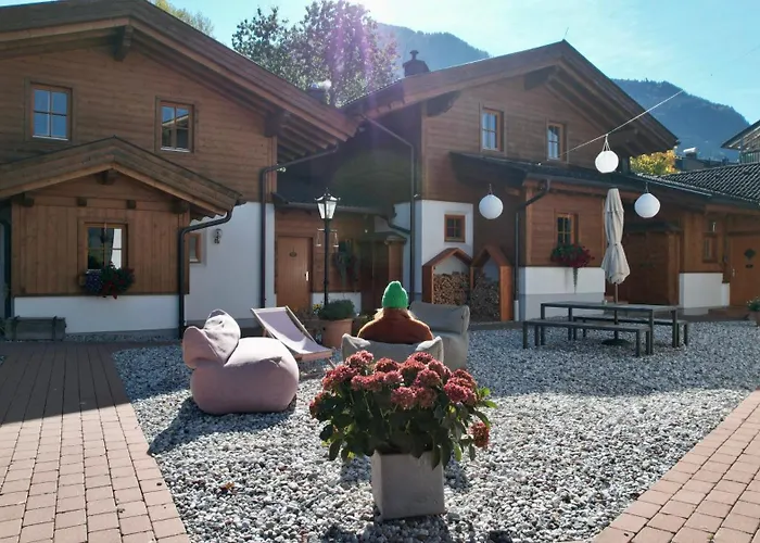 Dorfchalets - Berta Inkl Tauern Therme Eintritt & Sommerkarte 別荘 *